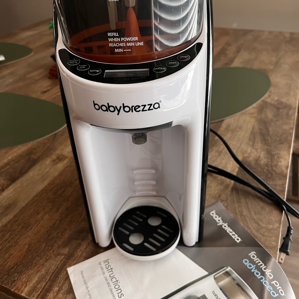 Baby Brezza Pro formula dispenser!